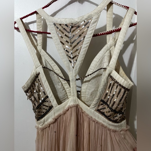 sequin cream/gold/pink dress - Picture 4 of 4